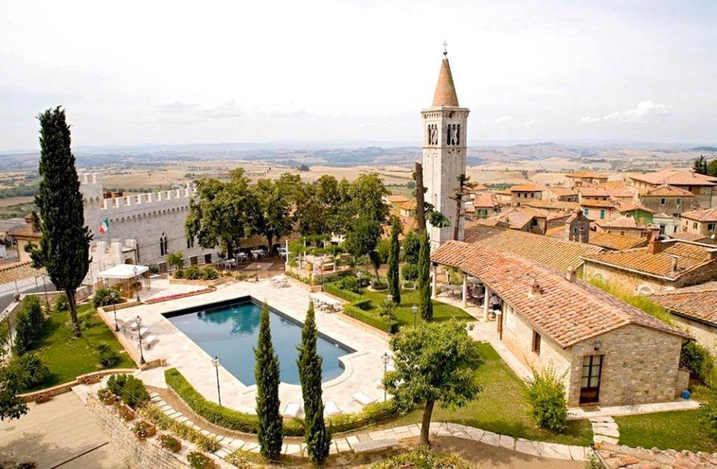 Castello Delle Serre Rapolano Terme Exterior photo