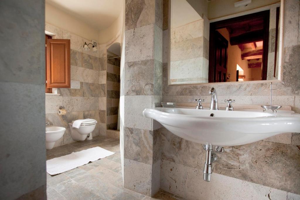 Castello Delle Serre Rapolano Terme Room photo